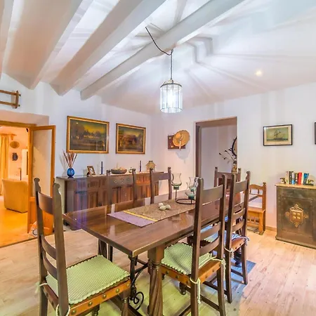 Ca Les Estamenyes * Pollenca