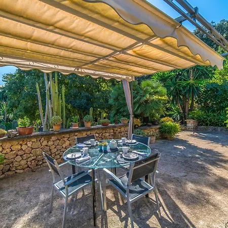 Ca Les Estamenyes Dom wakacyjny *